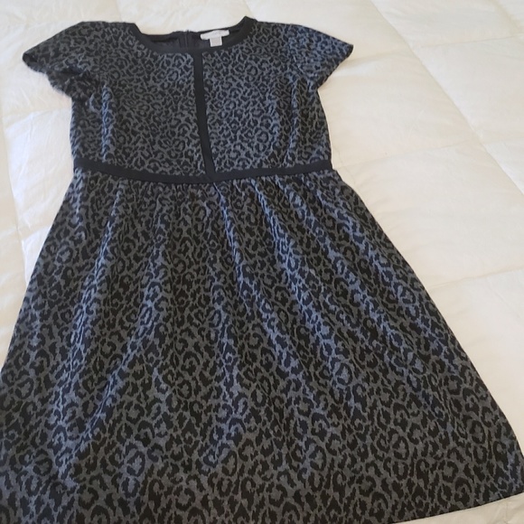 ☆LOFT☆ Beautiful grey leopard dress / tunic - Picture 3 of 7